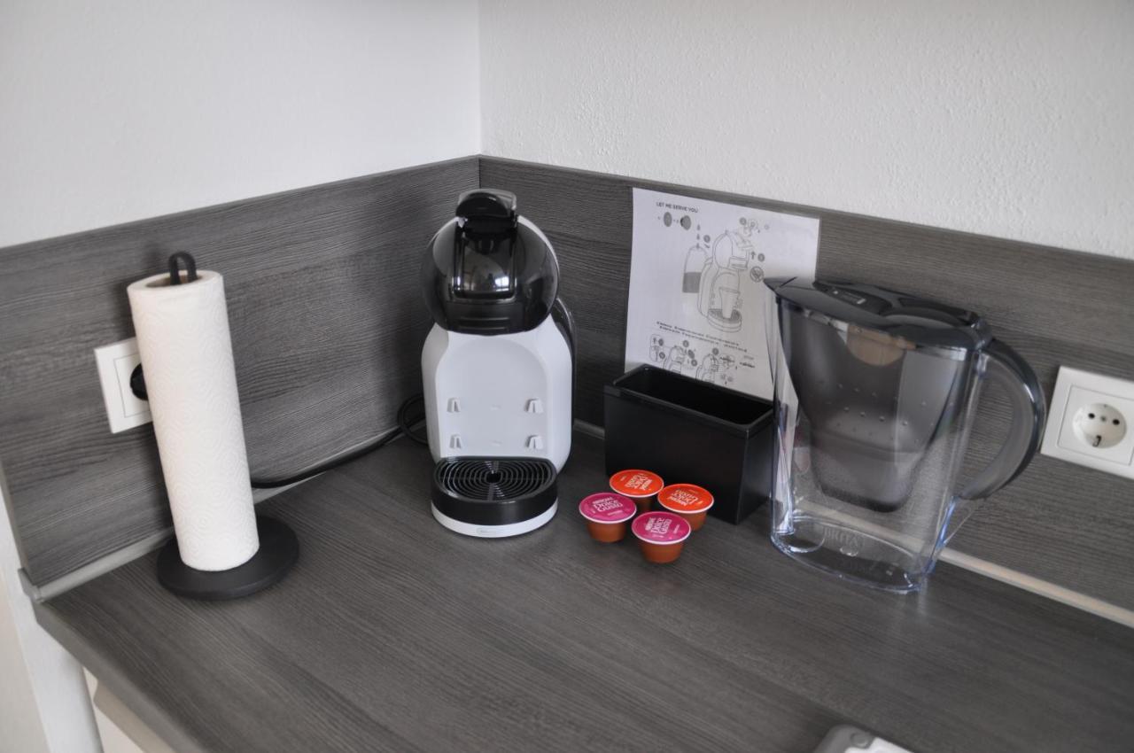 Schnurs Ferienwohnung Römerberg Esterno foto